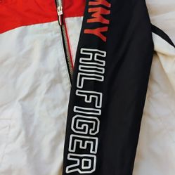 Tommy Hilfiger Size L