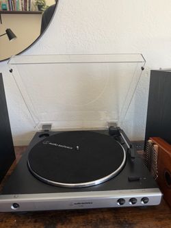 Audio Technica Record Player