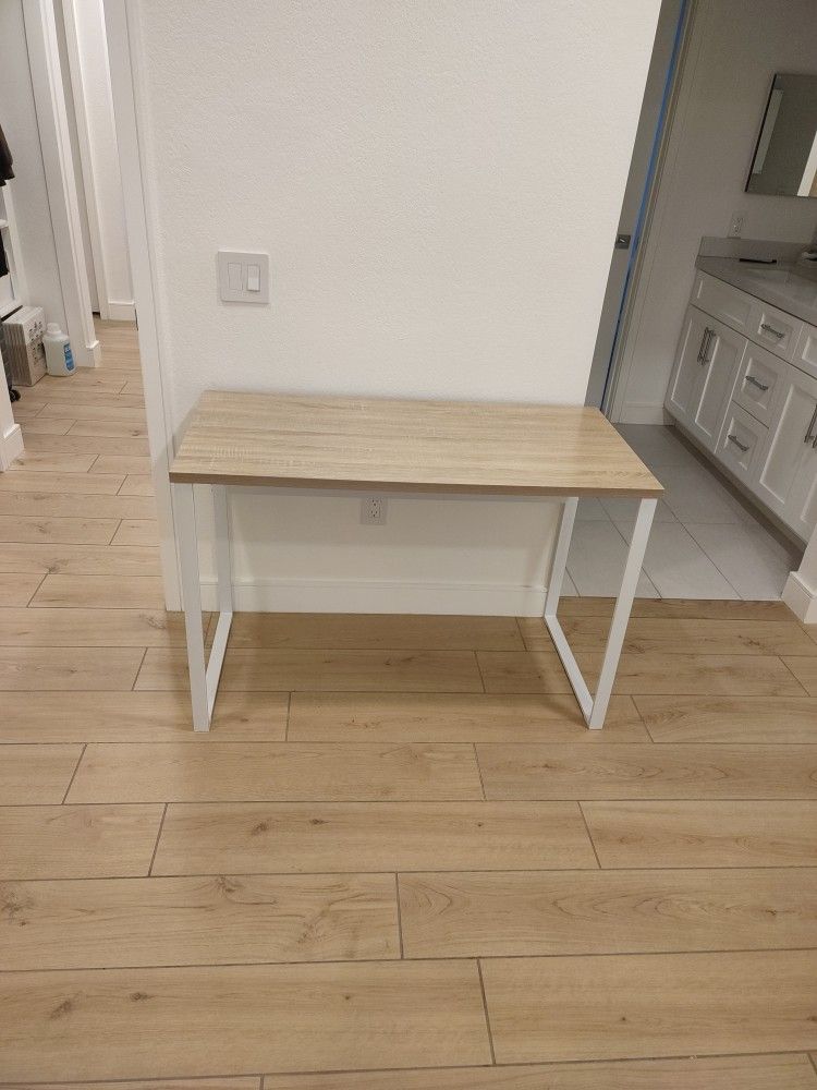 Minimalist Desk In Brown Wood White Legs
