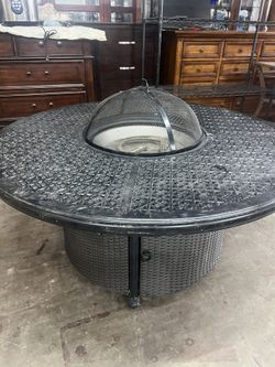 ALUMINUM  FIREPIT  TURN IT MANUALLY/FOGATA DE ALUMINIO  PARA PATIO SE ENCIENDE MANUALMENTE 