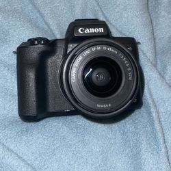 CANON EOS M50 FOR SALE