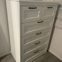 6 Drawer Dresser