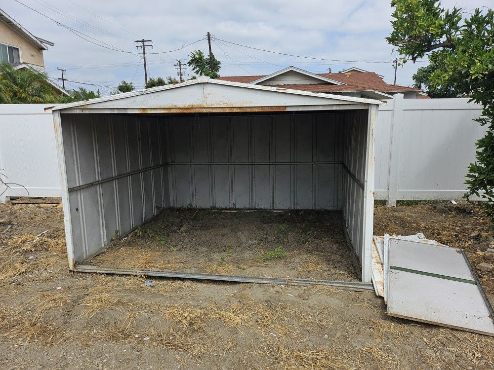 Free Shed (In EL monte)