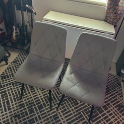 Set of 2 IKEA Dining Chairs – Great Condition