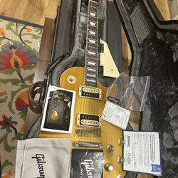 2023 Gibson Les Paul Classic Honeyburst