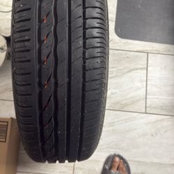 Volkswagen Jetta Spare Tyre 195/65R15 and wheel 