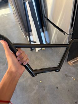 Throne 29 inch