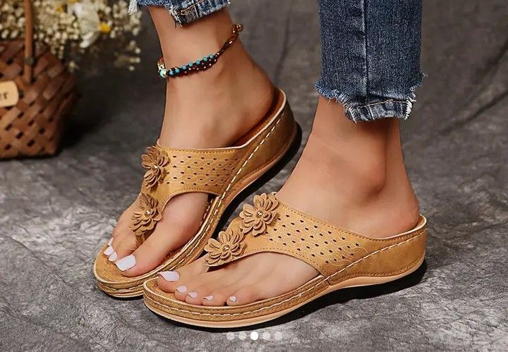Women's Wedge Sandals