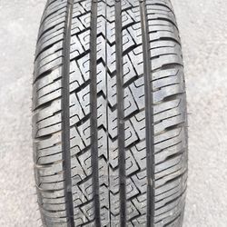 Single (1) 235 70 16 Savero Radial HT2 All Season tire