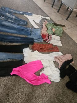 Para  Niñas  Clothing sizes 1 and pants/shirt size Small