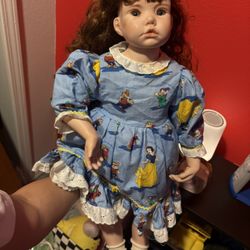 Glass Doll 