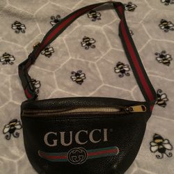 Gucci Crossbody/Fanny Pack 