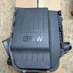OEM BMW E90 Intake Air Box (contact info removed)-03