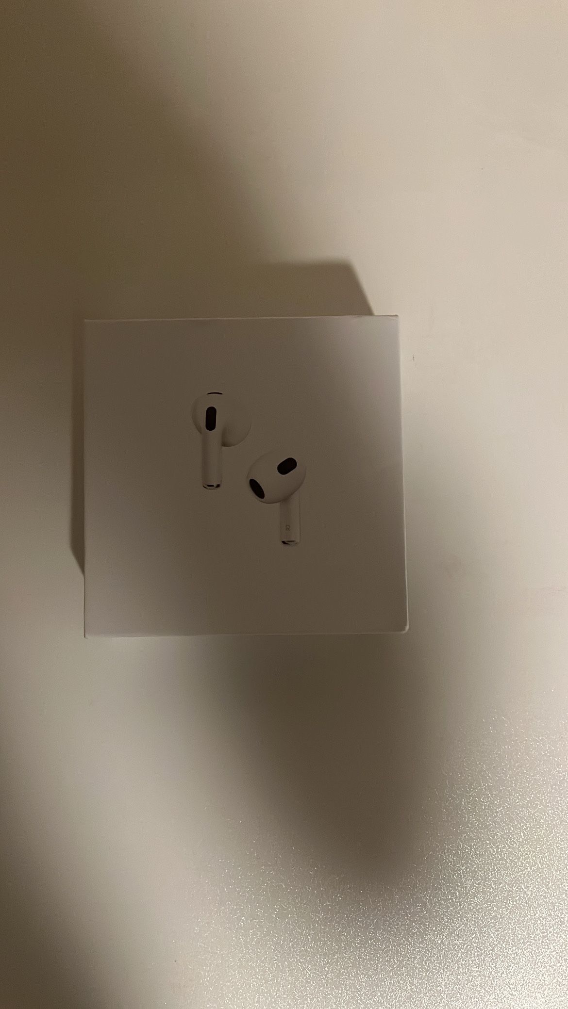 AirPods 3 with Wireless Charging Case