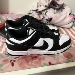 Nike Dunks Pandas