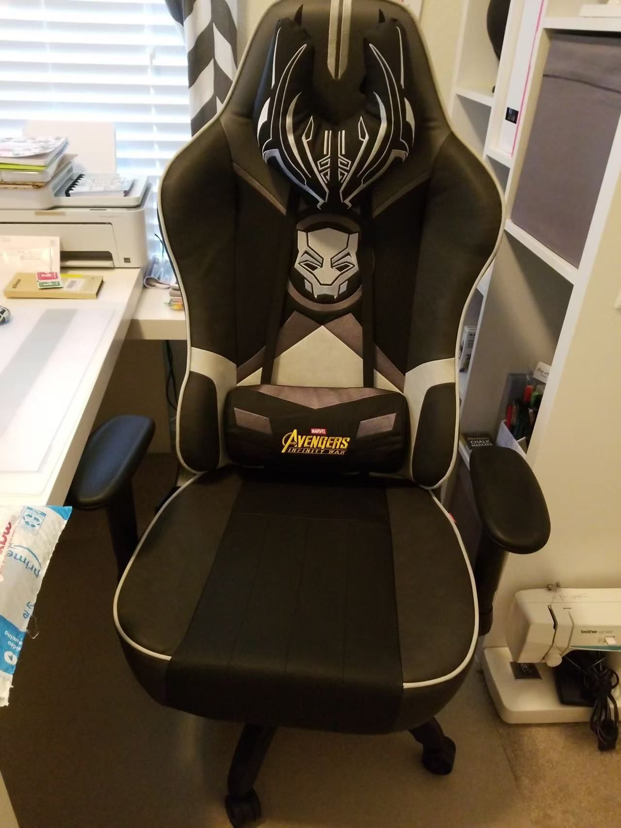 Gaming Chair Black Panther (wide seat)