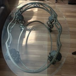 Oval Coffee Table - Glass And Metal 