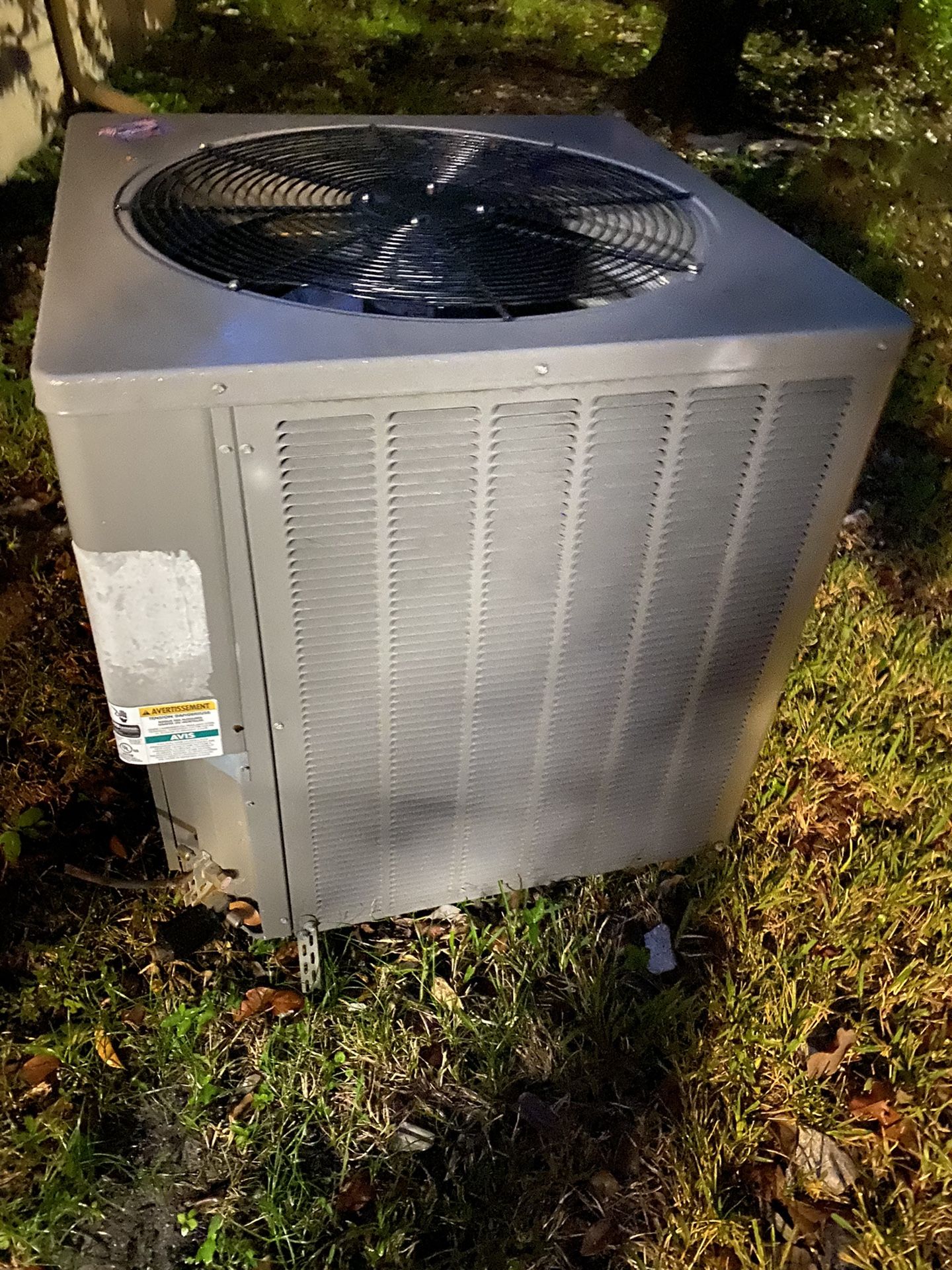 Rheem 5 Ton air conditioning AC unit
