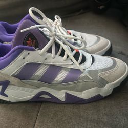 adidas original niteball size 10 de hombre en buenas condiciones 