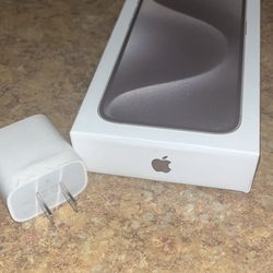 iPhone 15 pro max Unlocked 