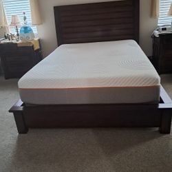 Queen Size Bed And Frame 
