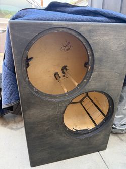 GATELY AUDIO DUAL 18 SUB BOX  SUNDOWN  DC AUDIO