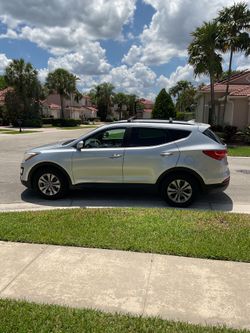 Hyundai Santa Fe Sport- Silver - 2016