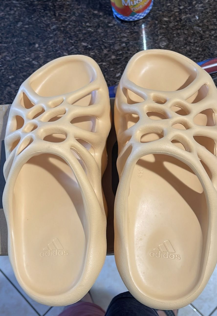 Yeezy Slides