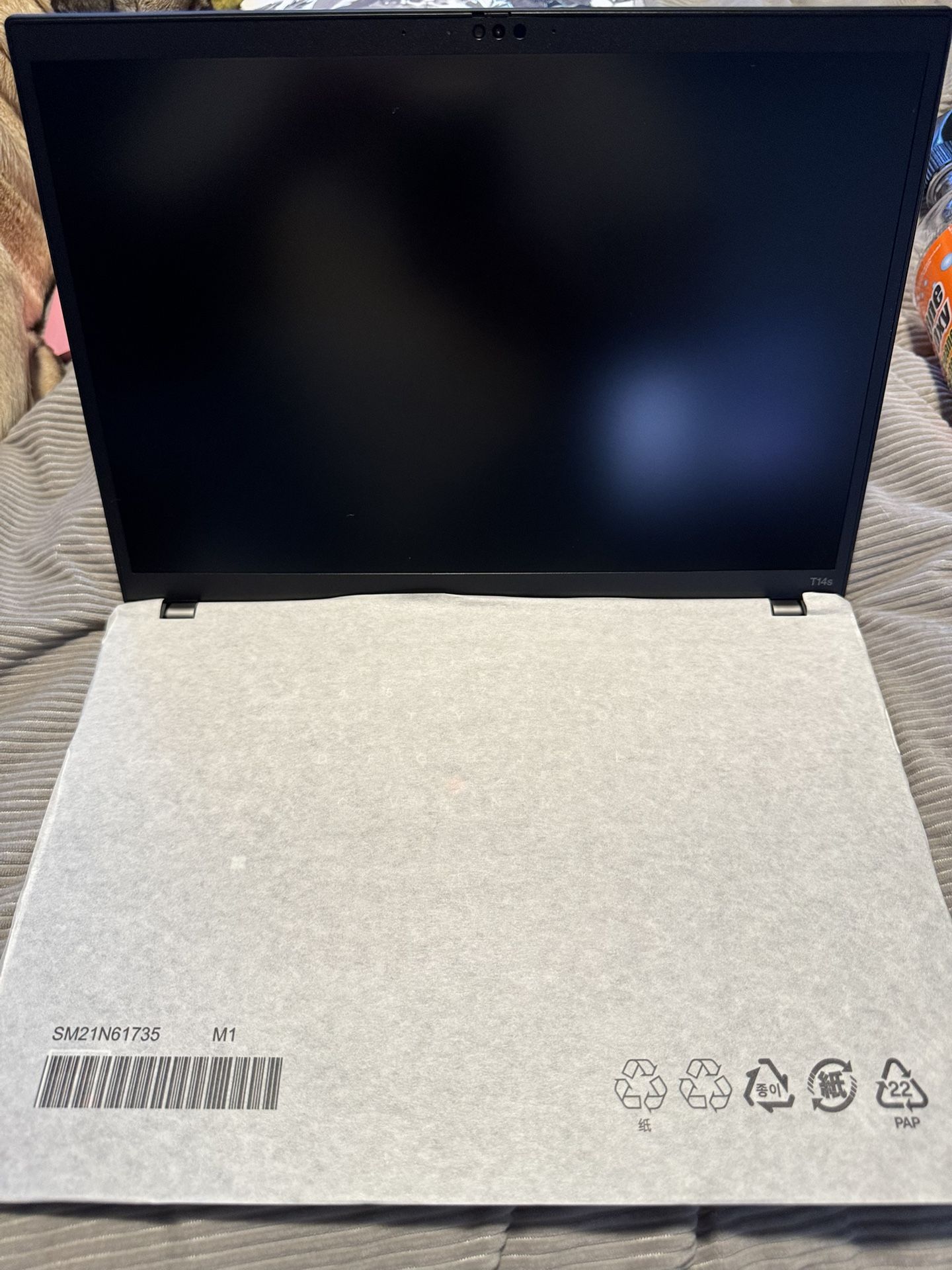 Lenovo ThinkPad T14s Gen 4 - Brand new