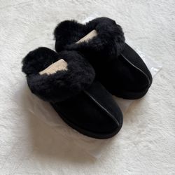 UGG Black Disquette Slippers Brand New