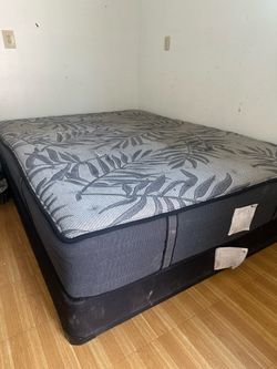 Queen size mattress