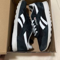Size 7 Nylon Reebok 