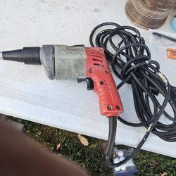 MILWAUKEE   Drywall Screwdriver 110v EXCELLENT WORKING CONDITION 