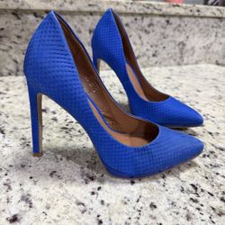 Aldo Women’s Blue Snakeskin Pumps