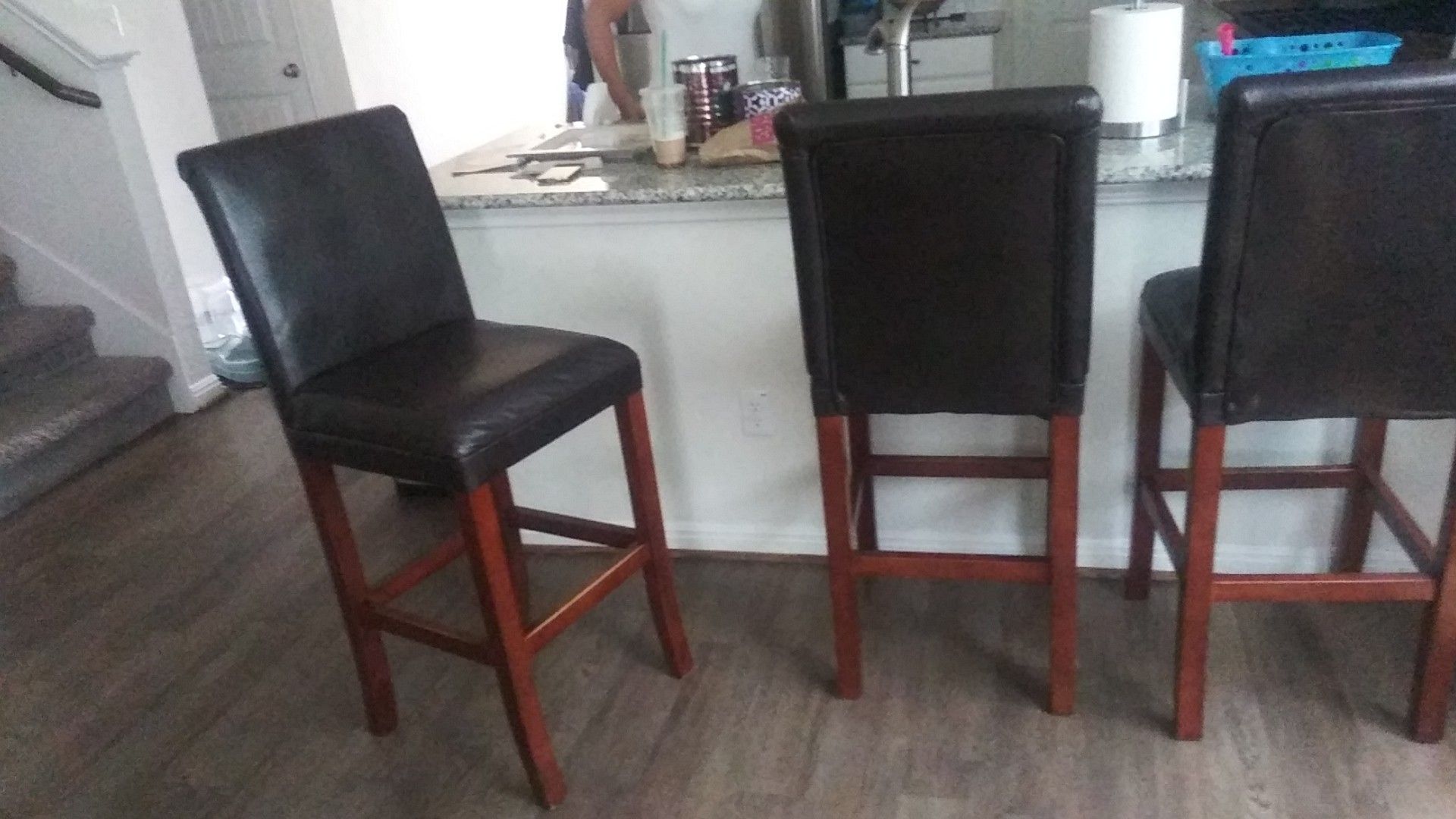 Set of 4 bar stools