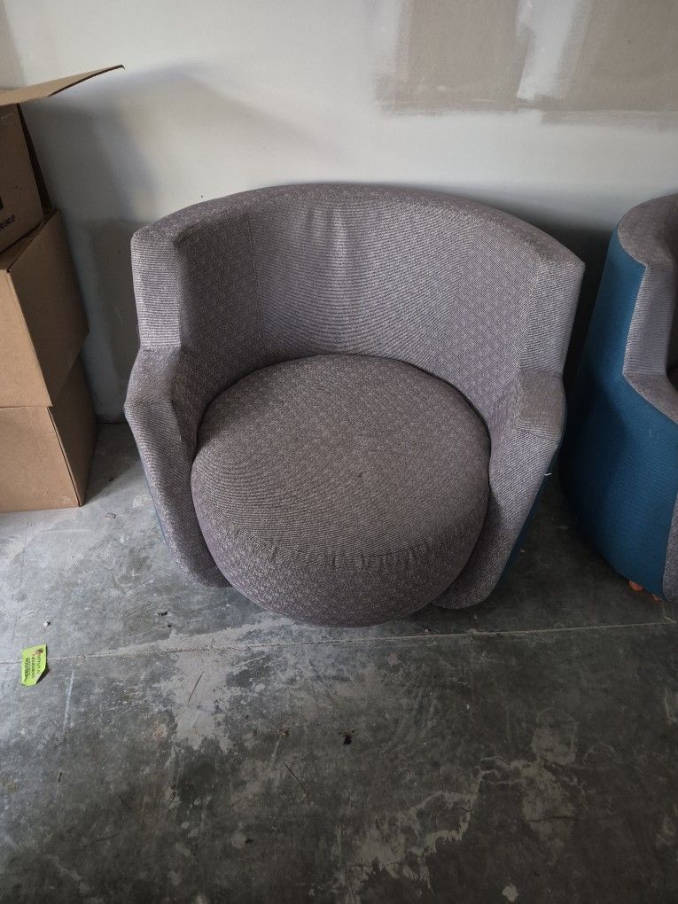 Blue/gray Circle Chairs