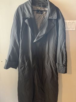 Vintage Bill Blass Black Label Belted Trench Coat W/ Liner, Black. 