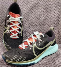 Women's Nike Pegasus Size Nike Pegasus Trail 3 Running Shoes Women's 8 Hiking Gorpcore Outdoor EUC