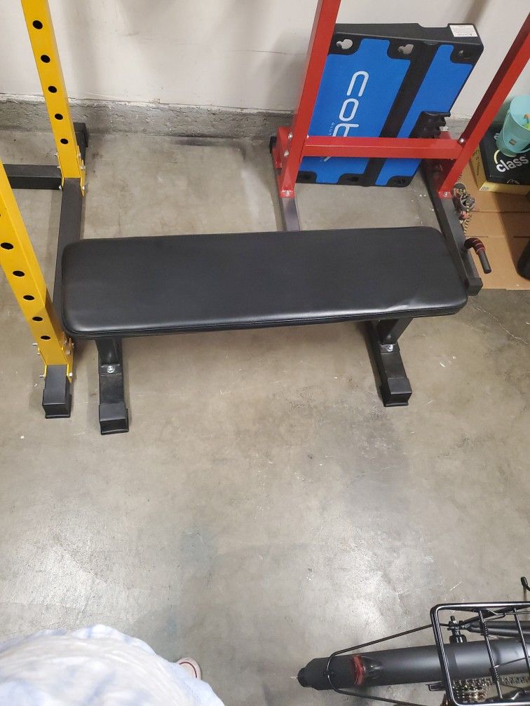 Flat Bench for Weight Lifting