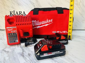 Milwaukee M18-M12 Charger + 2 Batteries 3.0 High Output And Tool Bag Everything New Batería Cargador Baterías