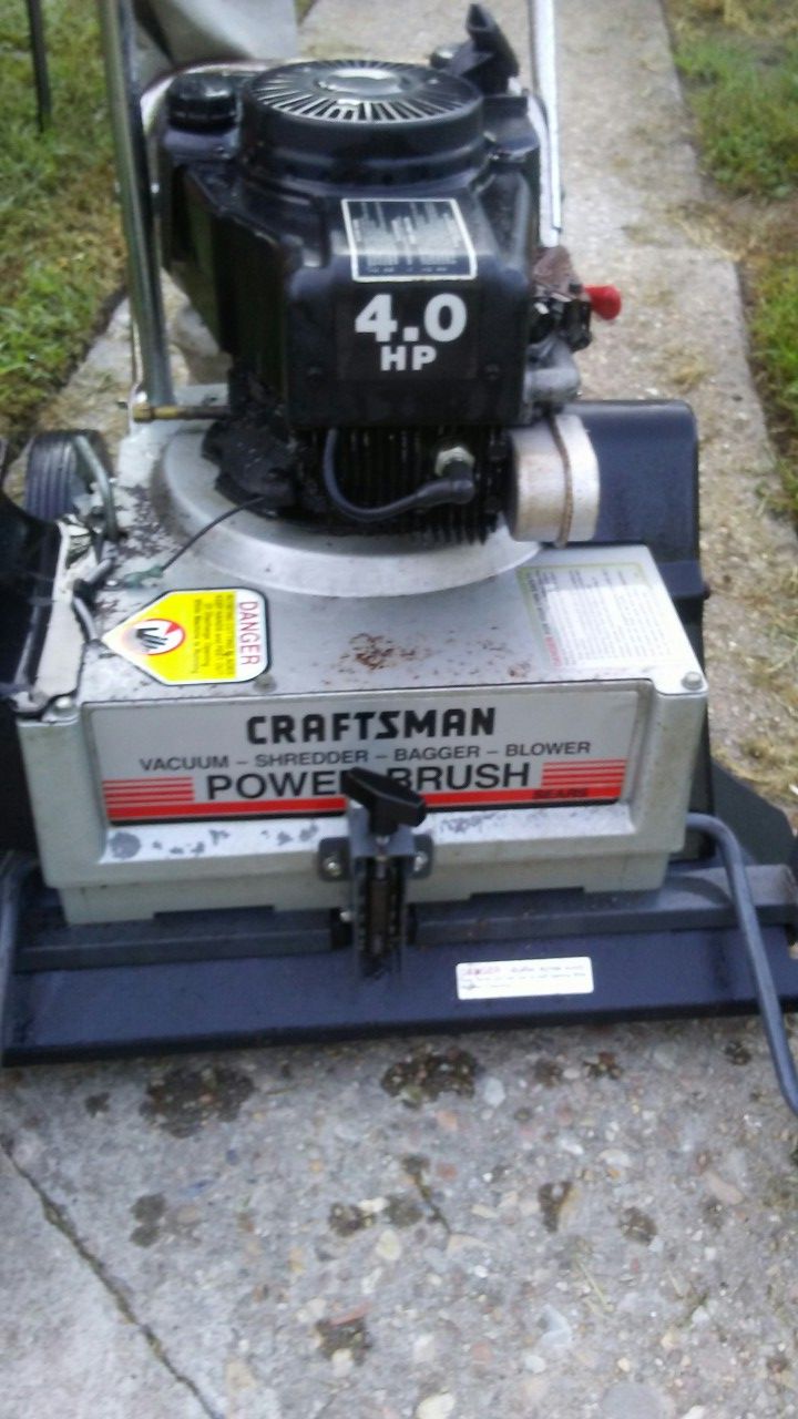 Craftsman 4 In 1 Vacuum, Shredder, Chipper And Blower for Sale in East  Haven, CT - OfferUp