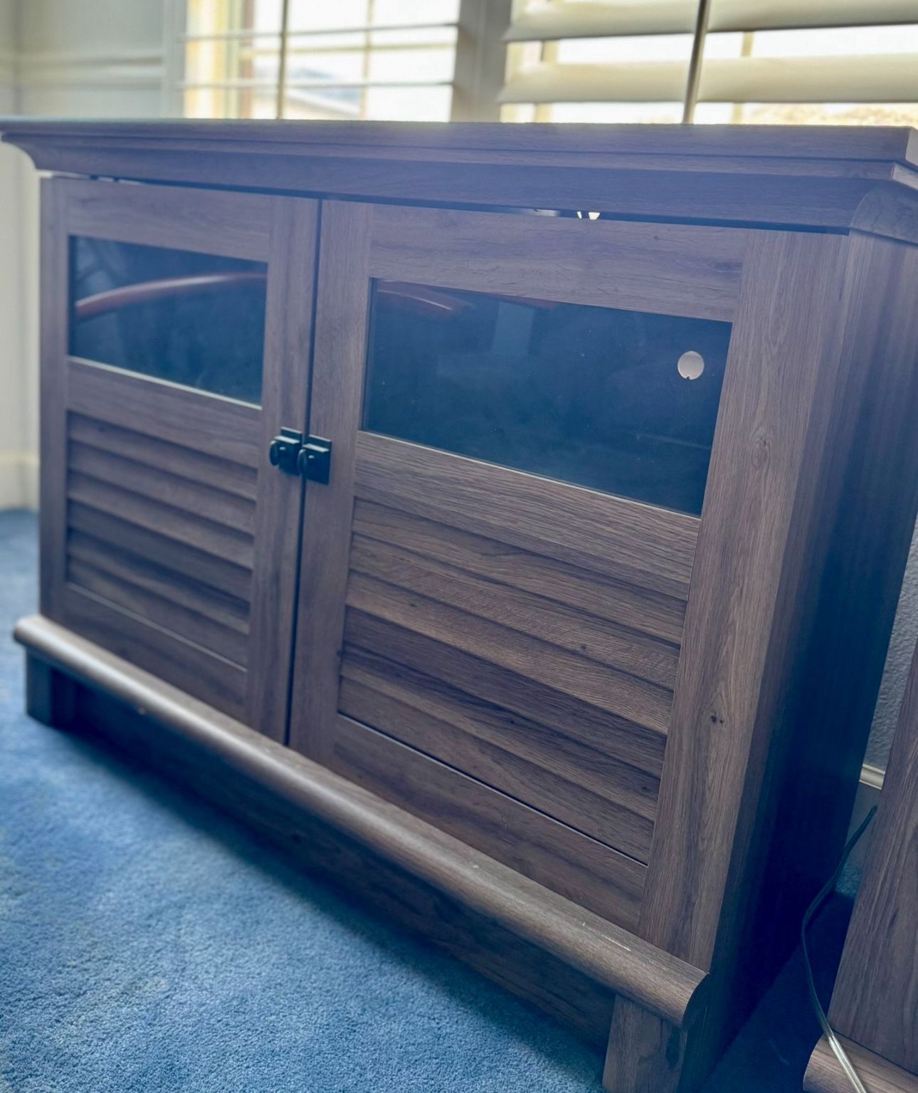furniture - TV accent cabinet - Sauder / Salt Oak