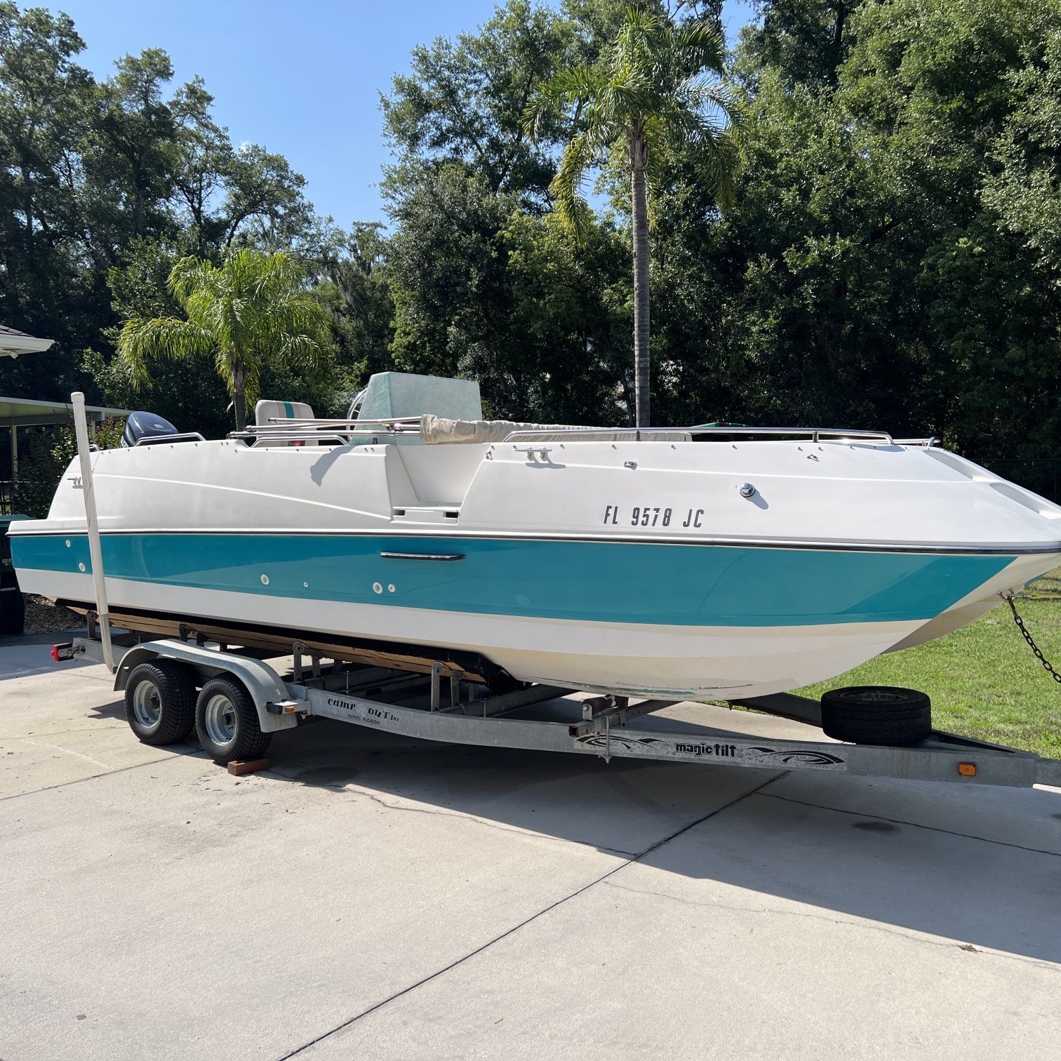 Bayliner Fiberglass Boat 13k