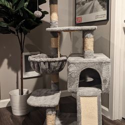 Cat/Kitten Tree Tower & Activity Station 