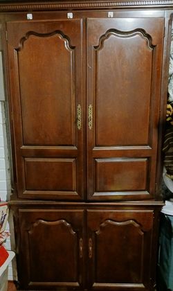Victorian Tv Armoire 
