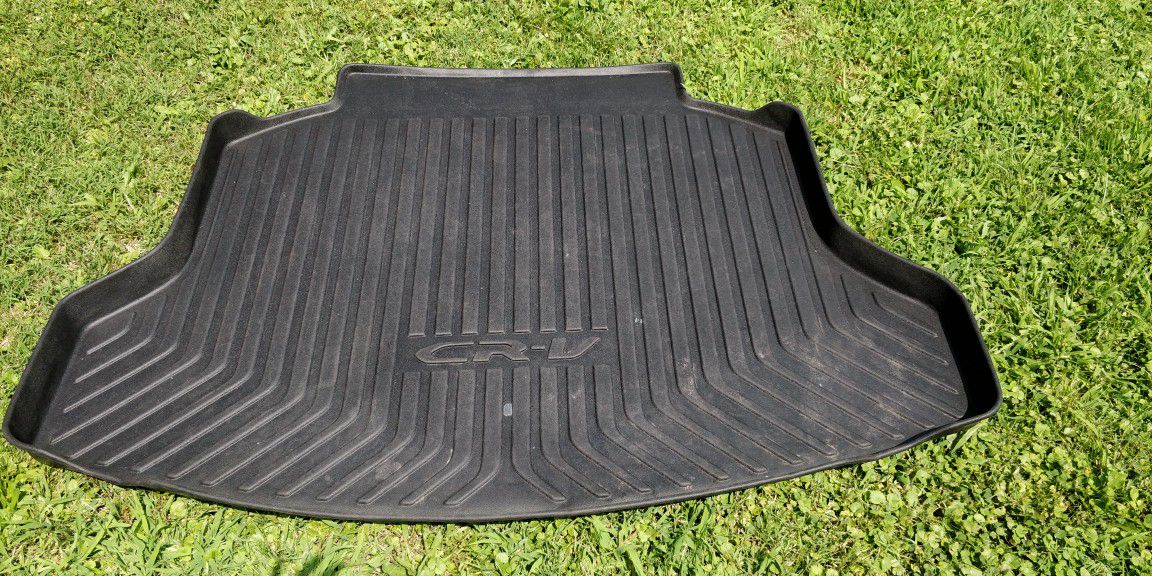 Honda CR-V Cargo Mat OEM part (free floor mat with this purchase)