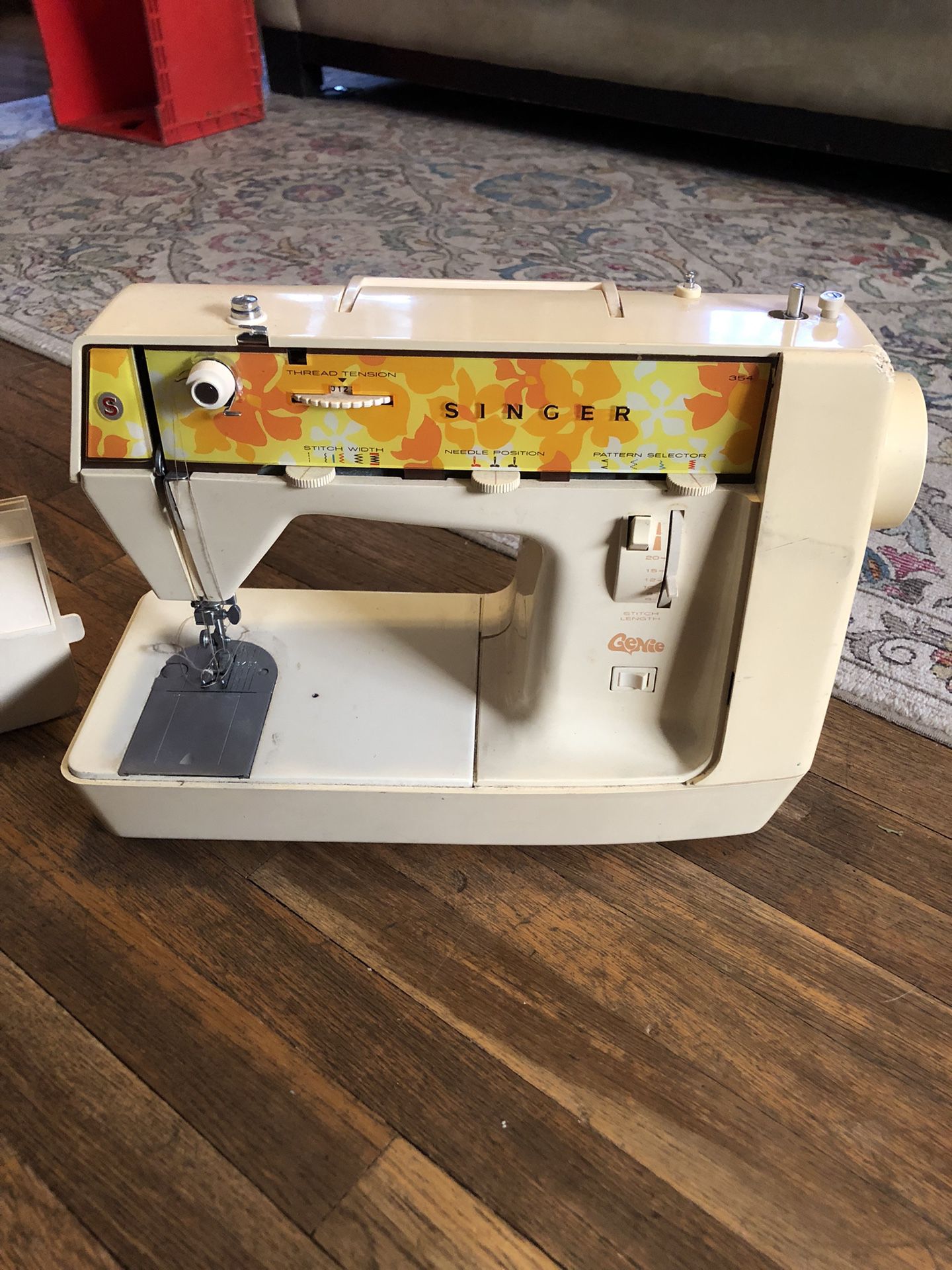 Singer Genie Sewing Machine 