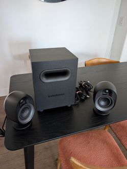 Steelseries Arena 7 computer speakers