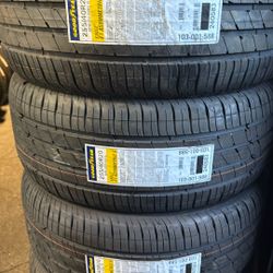 255/40/20 Goodyear Tires 🛞 