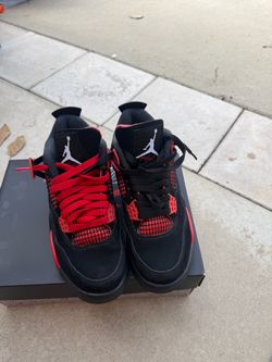 Jordan 4’s Thunders